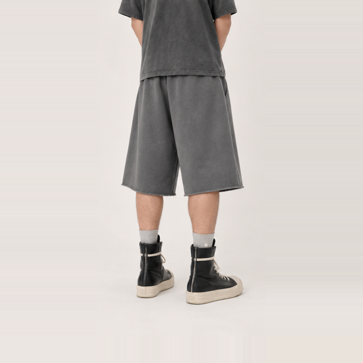 RHINESTONE SIDE LOGO WIDE LEG SWEAT JORTS — GREY