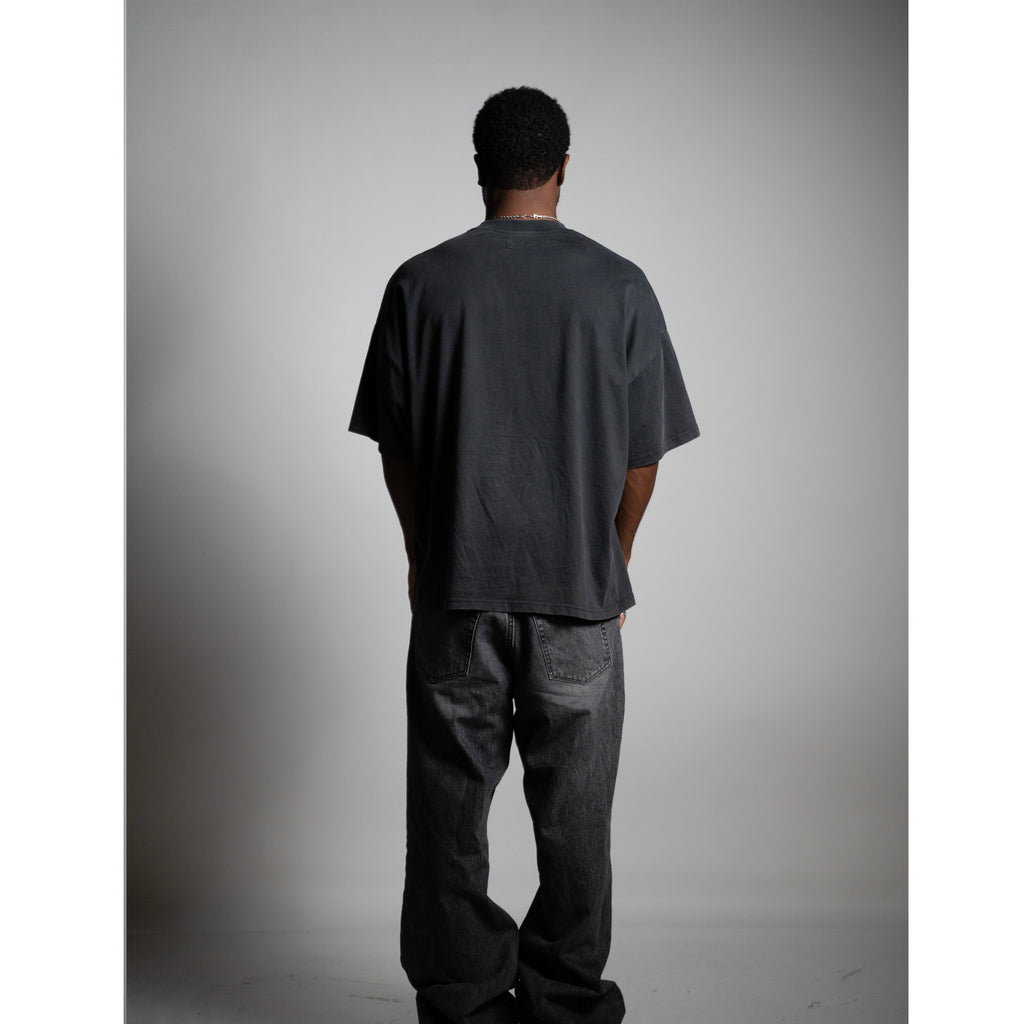 BOXY VINATGE BLACK DIVINE DROPOUT