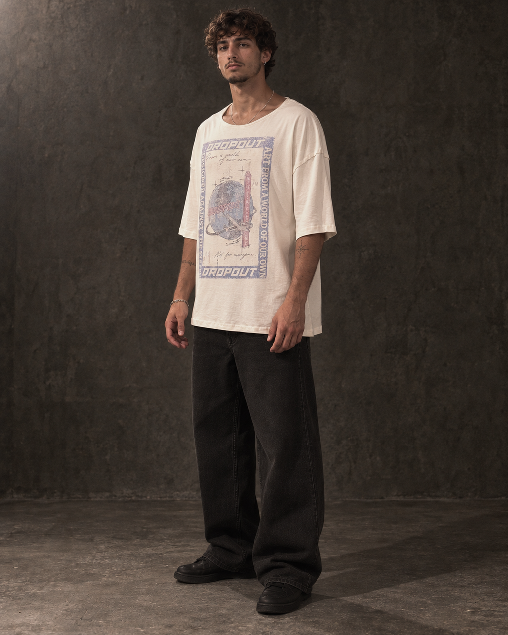 OUT THE FRAME OPEN NECK OVERSIZED TEE — OFF WHITE