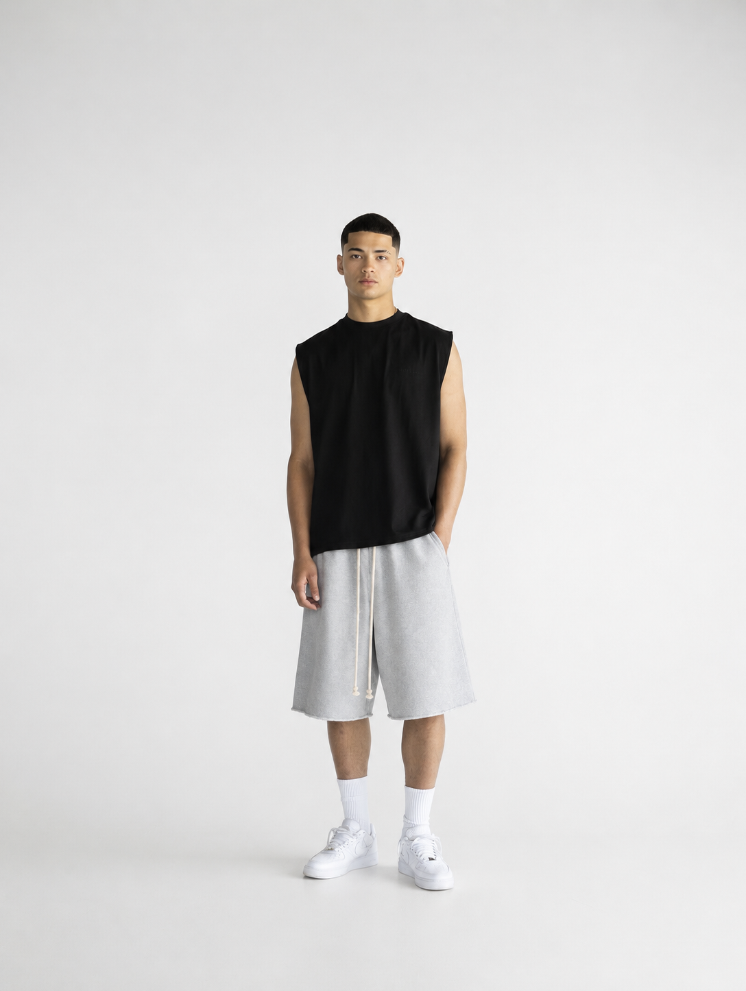 CORE OVERSIZED TANK — BLACK
