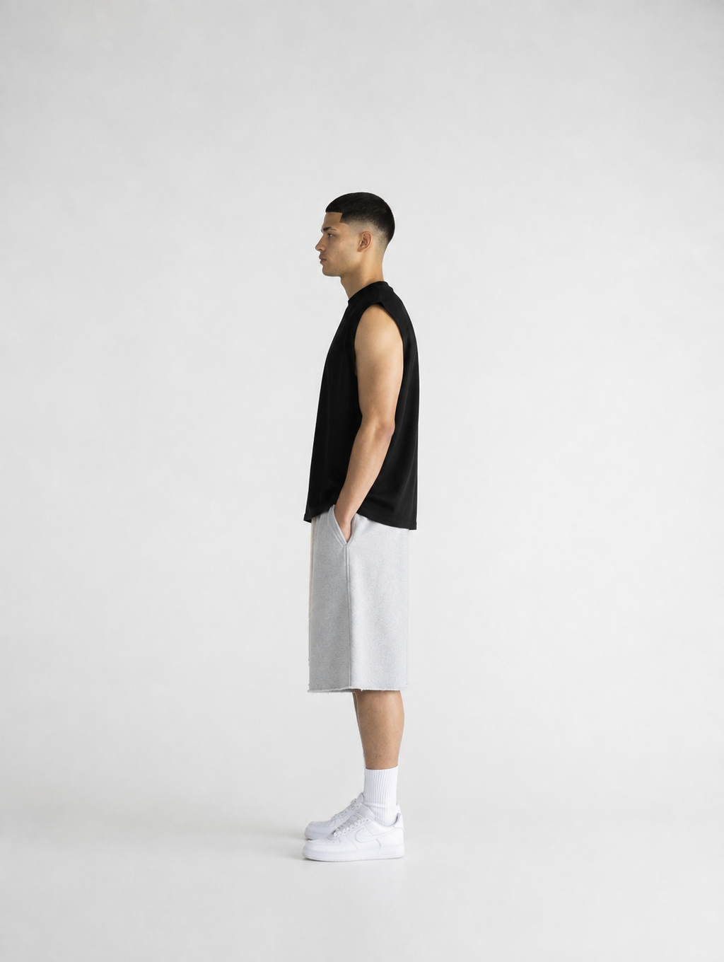 CORE OVERSIZED TANK — BLACK