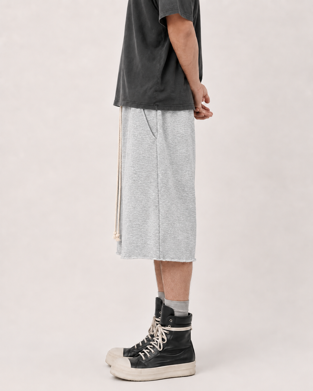 WIDE LEG SWEAT JORTS —  LIGHT GREY