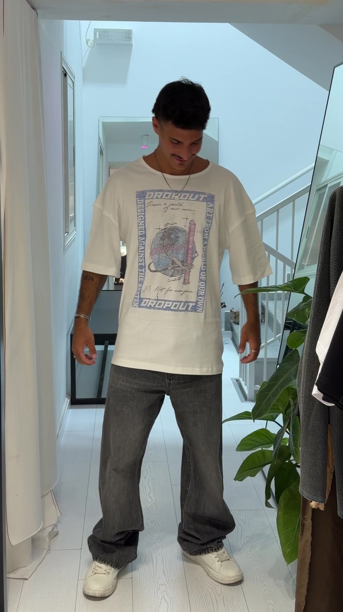 OUT THE FRAME OPEN NECK OVERSIZED TEE — OFF WHITE